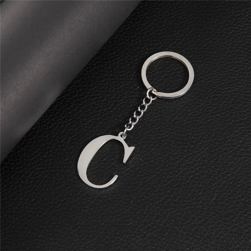 Punk DIY A-Z Letters Keychain Women Metal Initial Pendant Key Chain Ring for Men Trend 26 Alphabet Keyring Bag Accessories
