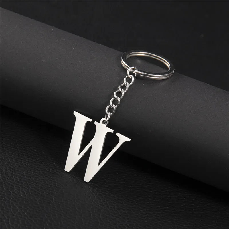 Punk DIY A-Z Letters Keychain Women Metal Initial Pendant Key Chain Ring for Men Trend 26 Alphabet Keyring Bag Accessories
