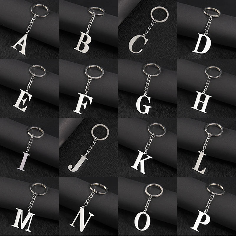 Punk DIY A-Z Letters Keychain Women Metal Initial Pendant Key Chain Ring for Men Trend 26 Alphabet Keyring Bag Accessories