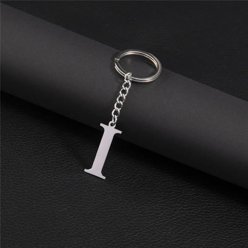 Punk DIY A-Z Letters Keychain Women Metal Initial Pendant Key Chain Ring for Men Trend 26 Alphabet Keyring Bag Accessories