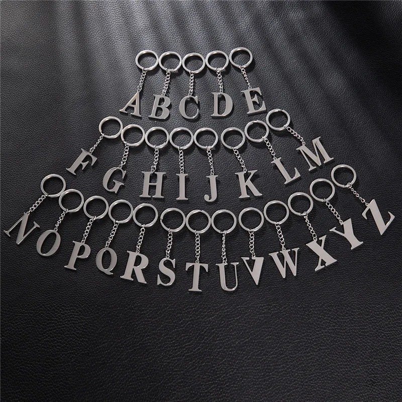 Punk DIY A-Z Letters Keychain Women Metal Initial Pendant Key Chain Ring for Men Trend 26 Alphabet Keyring Bag Accessories