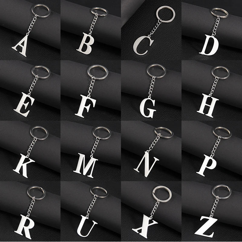 Punk DIY A-Z Letters Keychain Women Metal Initial Pendant Key Chain Ring for Men Trend 26 Alphabet Keyring Bag Accessories